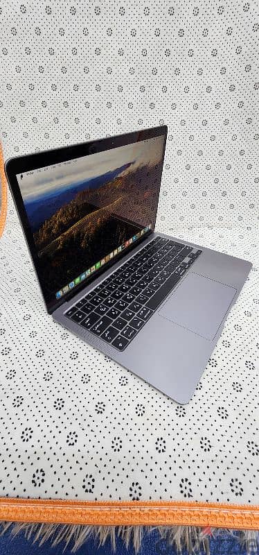 MacBook Air M1 chip Touch I'd 4