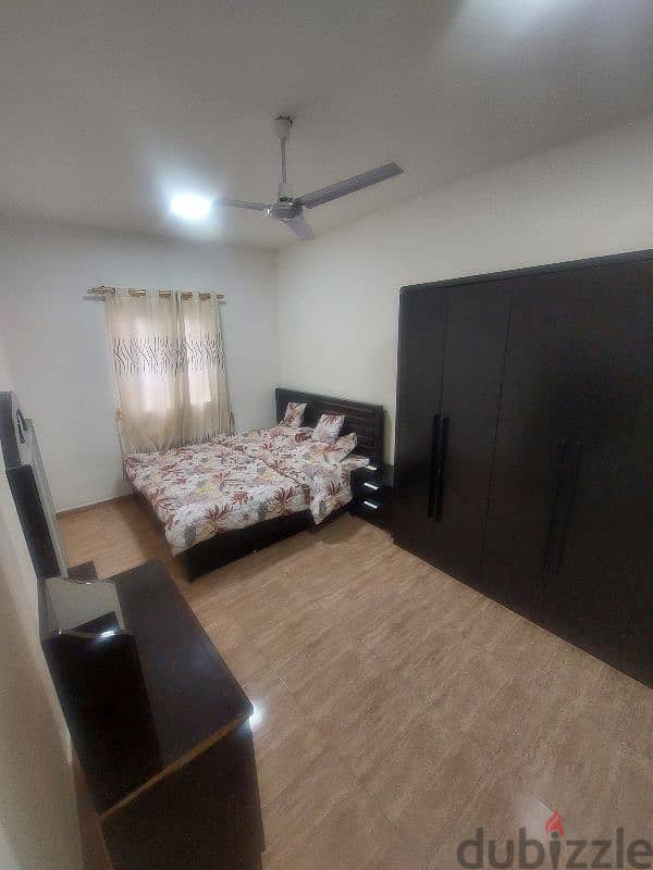 flat 2bhk in elkhwair included all bills 8