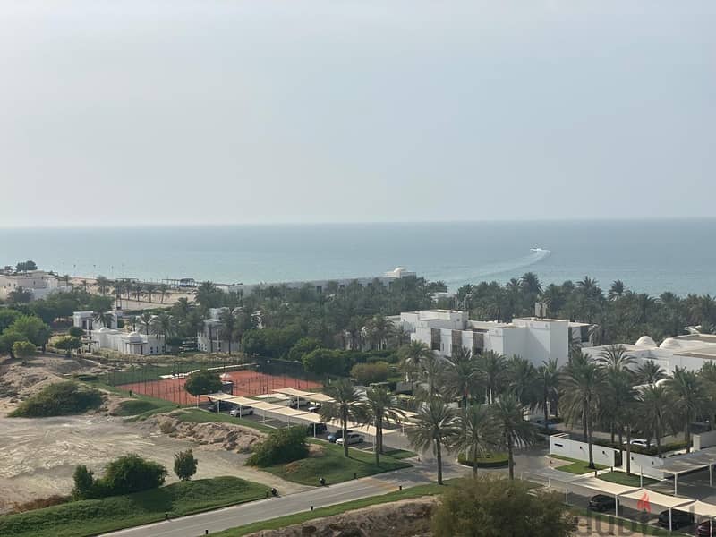 Furnished Apartment with Sea View شقة مفروشة بإطلالة بحرية في العذيبة 0