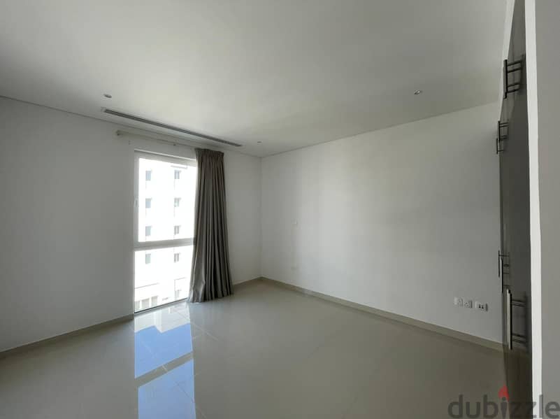 1 BR Fantastic Cozy Apartment for Rent in Al Mouj 5