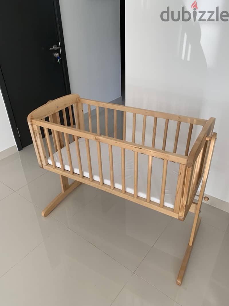 Mothercare bedside crib 1