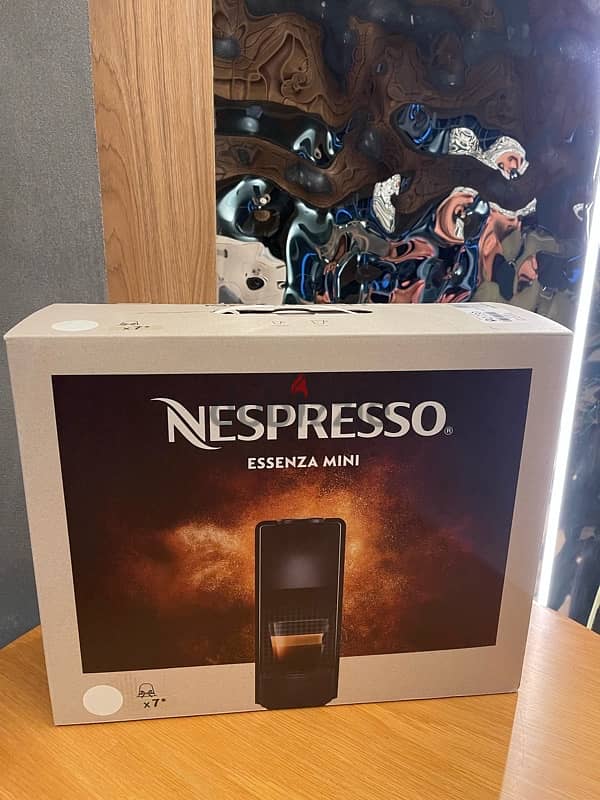 New Nespresso Machine Essenza Mini 1