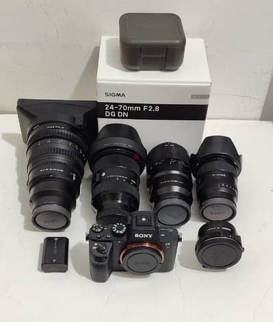 Sony a7RII, PZ 28-135mm F4, sigma 24-70mm & other Accessories