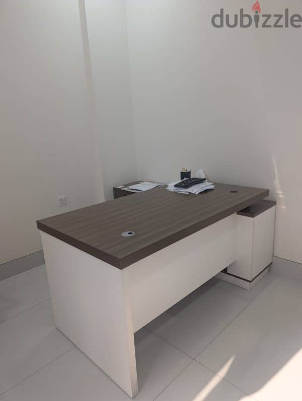 Office Furniture 4