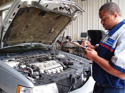 looking for Car Mechanic/Vehicle Inspector