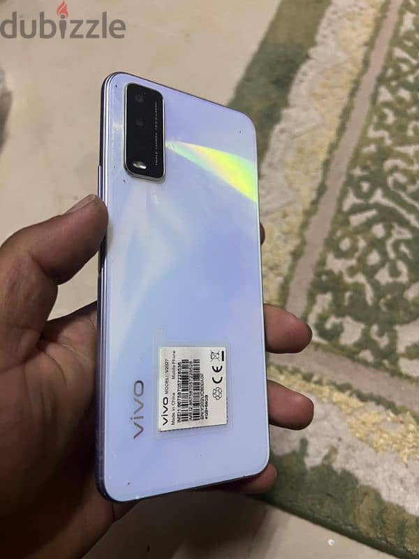 Vivo V20 1