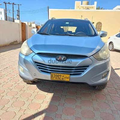 Hyundai Tucson 2013 for sale expatriate leaving Oman