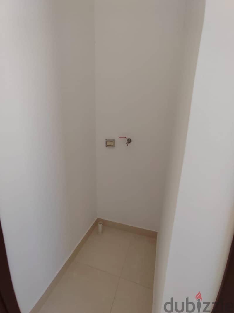 For rent a villa in Telal Al Qurum near Sultan Center 11