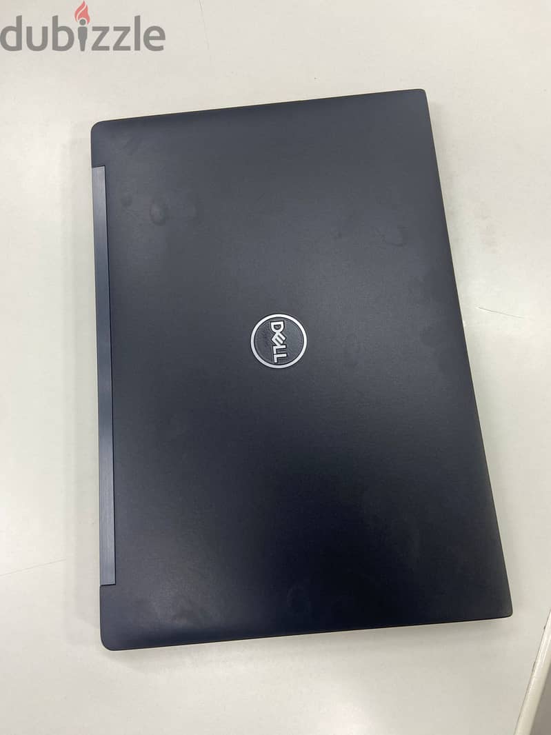 DELL LATITUDE 7390  Intel Core   i 7 4