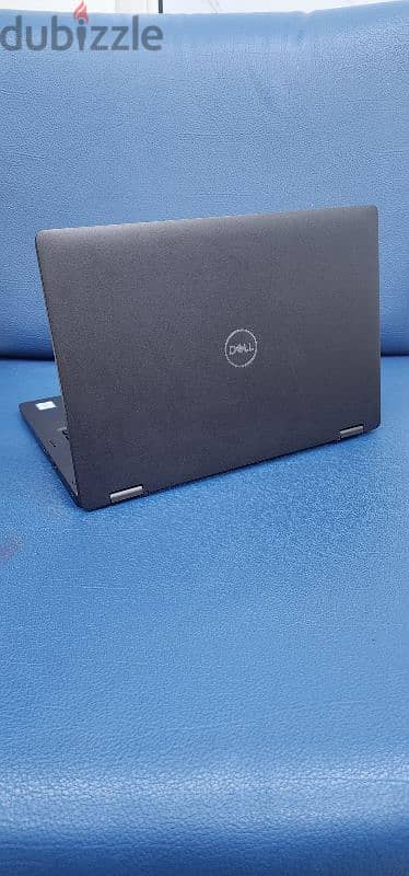 Dell 5300 2in1 i7-8th 16gb Touchscreen rotatable 1