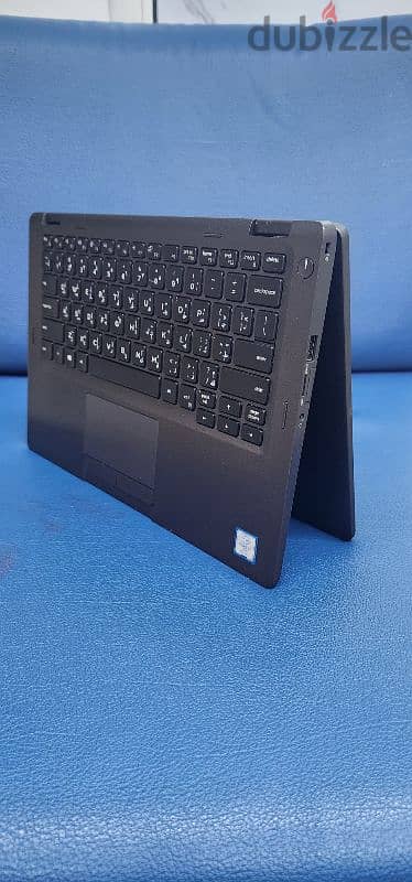 Dell 5300 2in1 i7-8th 16gb Touchscreen rotatable 3