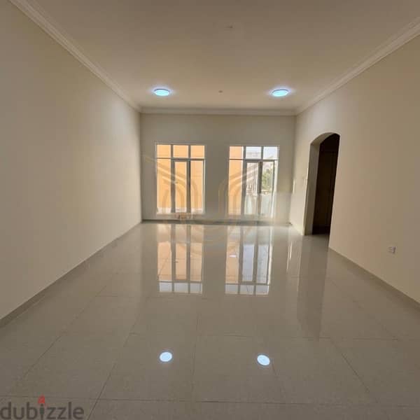 AL MAWALEH SOUTH | LUXURIOUS 5 BR VILLA FOR RENT 1