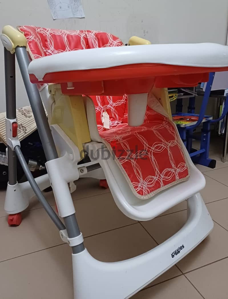 Giggles babies feeding chair 0