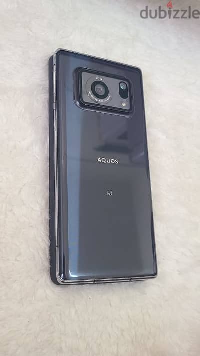 sharp aquos R6 128gb/12 ram