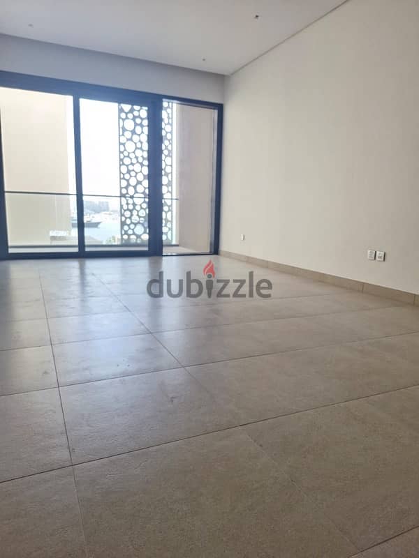 Al Mouj Juman2 2Bedrooms Apartment with Balcony Pool and Sea View 2