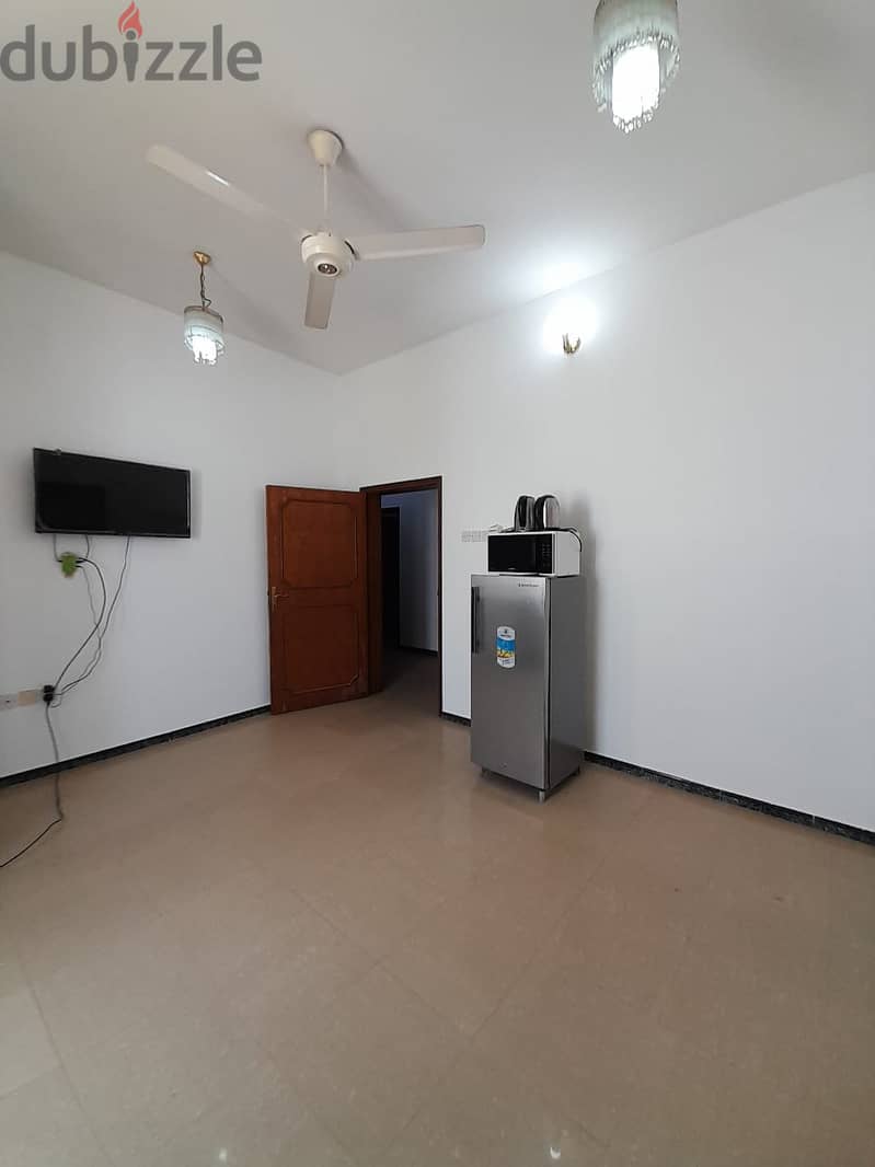 AL KHUWAIR | SEMI FURNISHED 1 BEDROOM FLAT 6