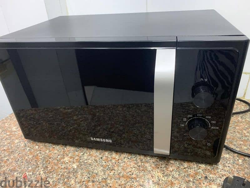 MICROWAVE Samsung for sale 2