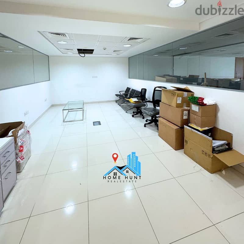 QURM | 555 SQM BEAUTIFUL OPEN SPACE OFFICE IN PRIME LOCATION 5