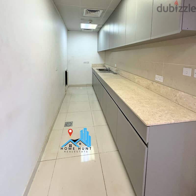 QURM | 555 SQM BEAUTIFUL OPEN SPACE OFFICE IN PRIME LOCATION 6