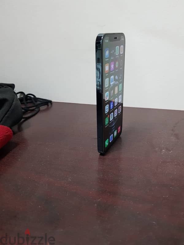 I phone 12 pro 1