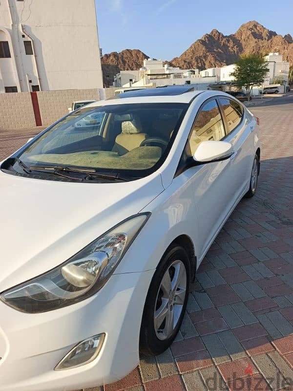 Hyundai Elantra 2012 0