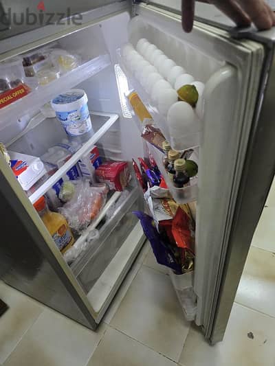 Samsung used in good condition fridge urgently sale Darsait