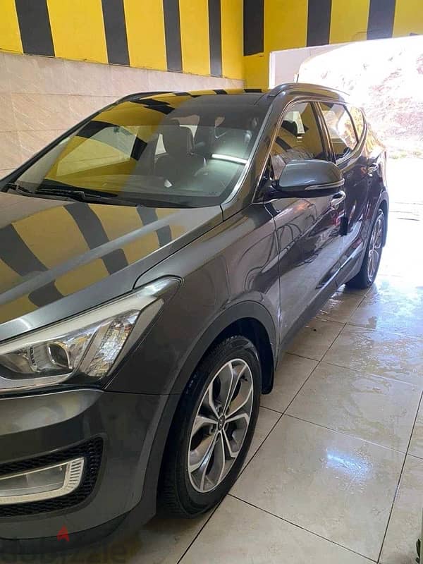 Hyundai Santa Fe 2015 0