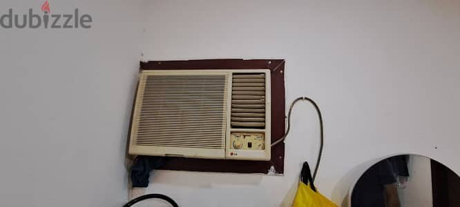 ٢ تكييف مستعمل بحالة جيدة 2Window AC in good condition