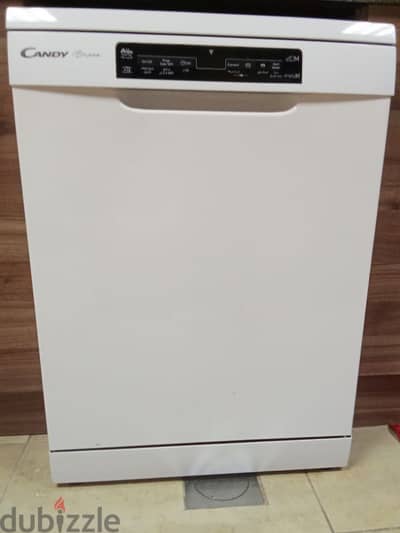 Candy dishwasher in excellent condition