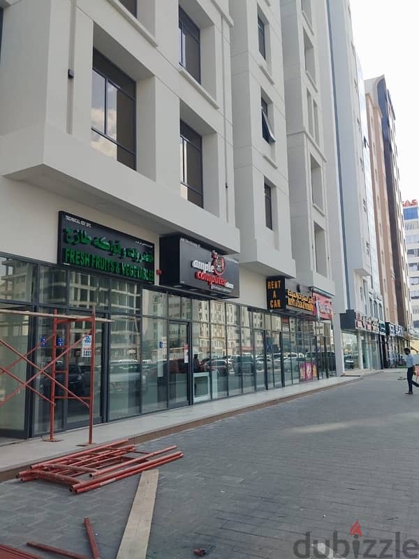 مساحة تجارية حديثة للإيجار!  - Modern Commercial Space for Rent! 0