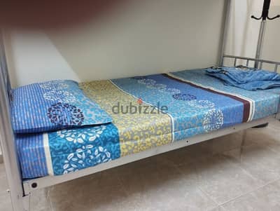 bed space in dormitory available