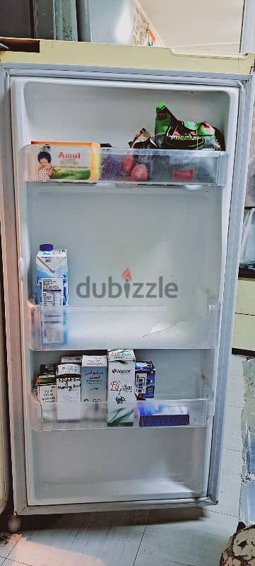 SAMSUNG REFRIGERATOR 170 L 2