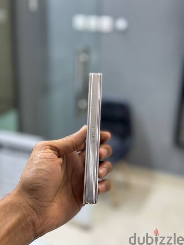 samsung Galaxy z fold 4 256GB | best condition 2