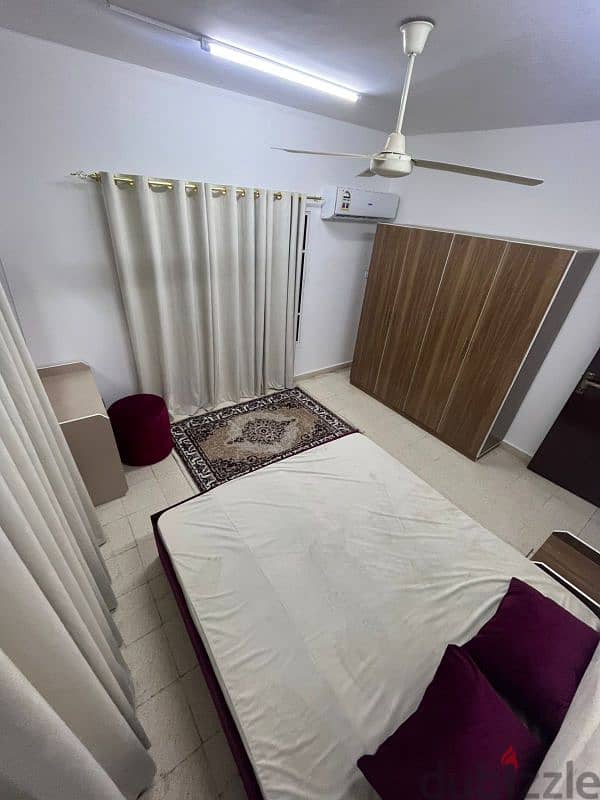 1BHK Alkhuwair near Badr Al Sama Hospital and Behind KFC 1