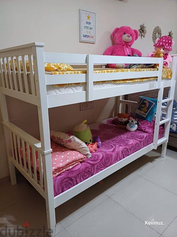 Kids bunk bed in excellent condition for sale 0