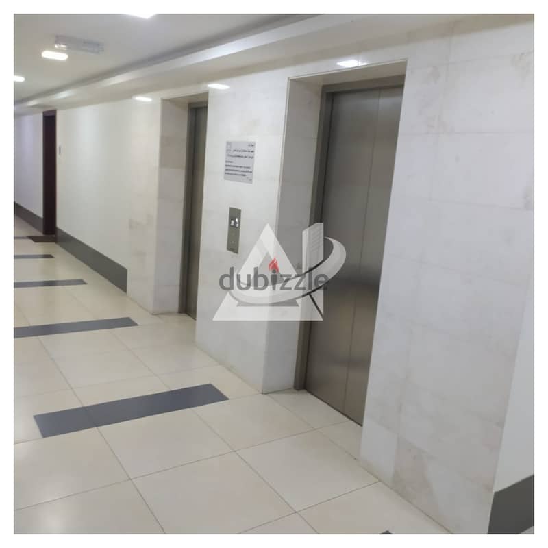 ADA906**  3BHK + Maid flat for rent in Qurum - Saih Al Maleh 1