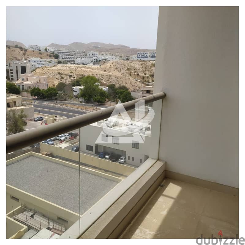 ADA906**  3BHK + Maid flat for rent in Qurum - Saih Al Maleh 4