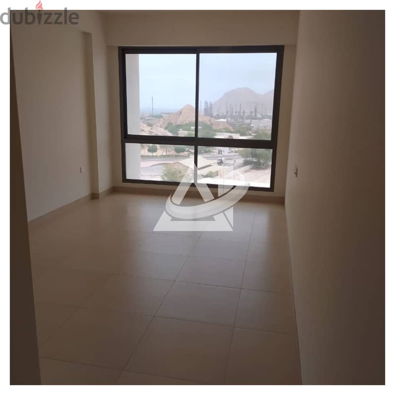 ADA906**  3BHK + Maid flat for rent in Qurum - Saih Al Maleh 9