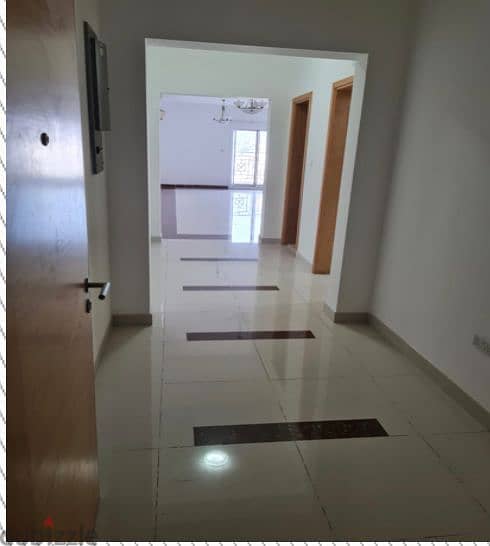 ADA055**Spacious2BHK Apartement for rent in khuwair 7