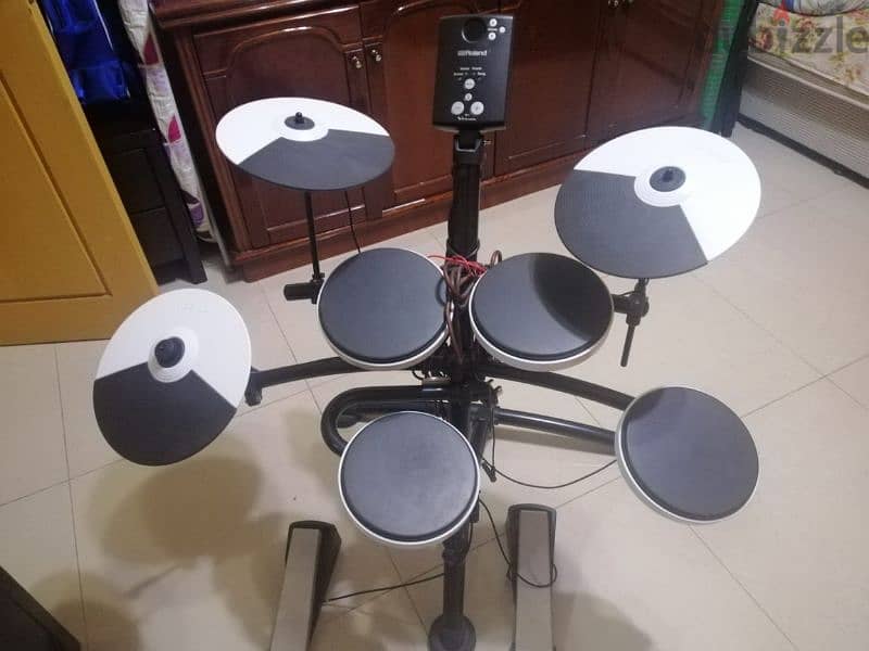 Roland electronic drum kit for sale 5