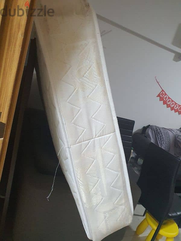 urgent sale new bed with spring matrex 6