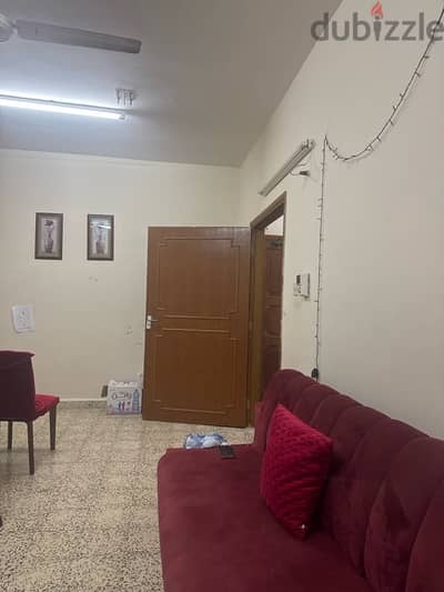 1bhk flat for rent 100.000 OMR