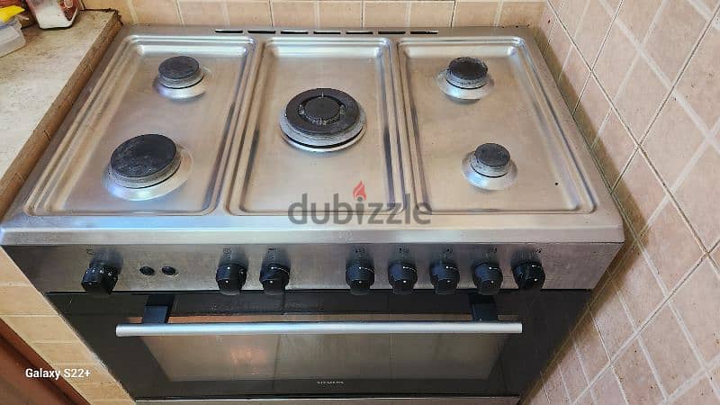 cook oven and gas Cylinder 2