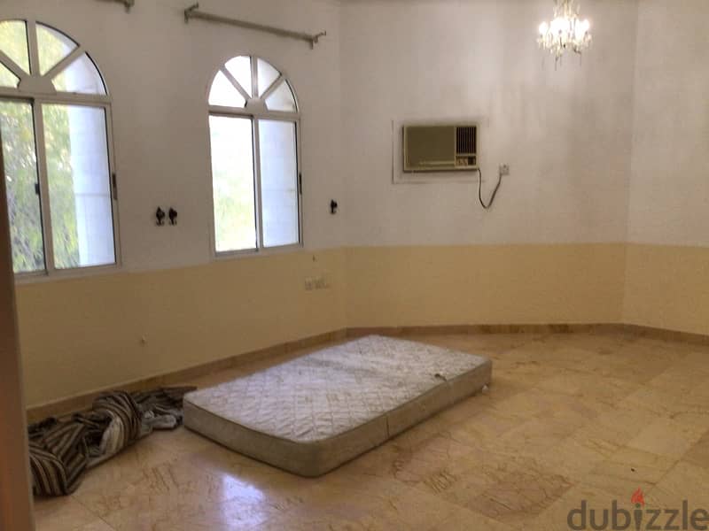 big 2 bhk flat for rent near ism Indian school Muscat darsait 3