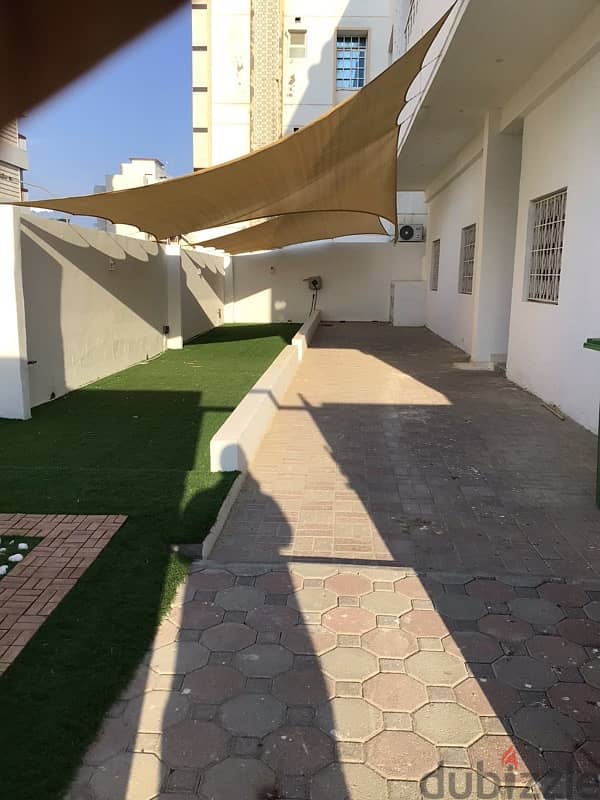 New fully furnished 3 bhk flats in mutrah near Oman house 0