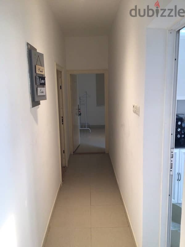 New fully furnished 3 bhk flats in mutrah near Oman house 5