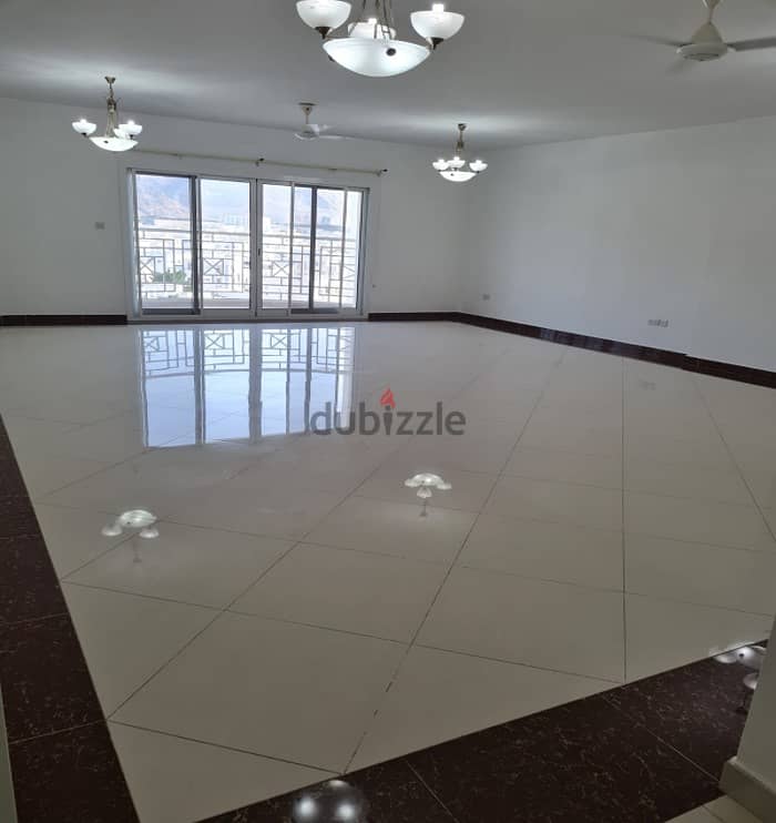 Luxury 2BHK Apartment FOR RENT Khuwair 33 PPA38 0