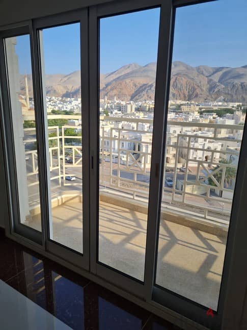 Luxury 2BHK Apartment FOR RENT Khuwair 33 PPA38 10