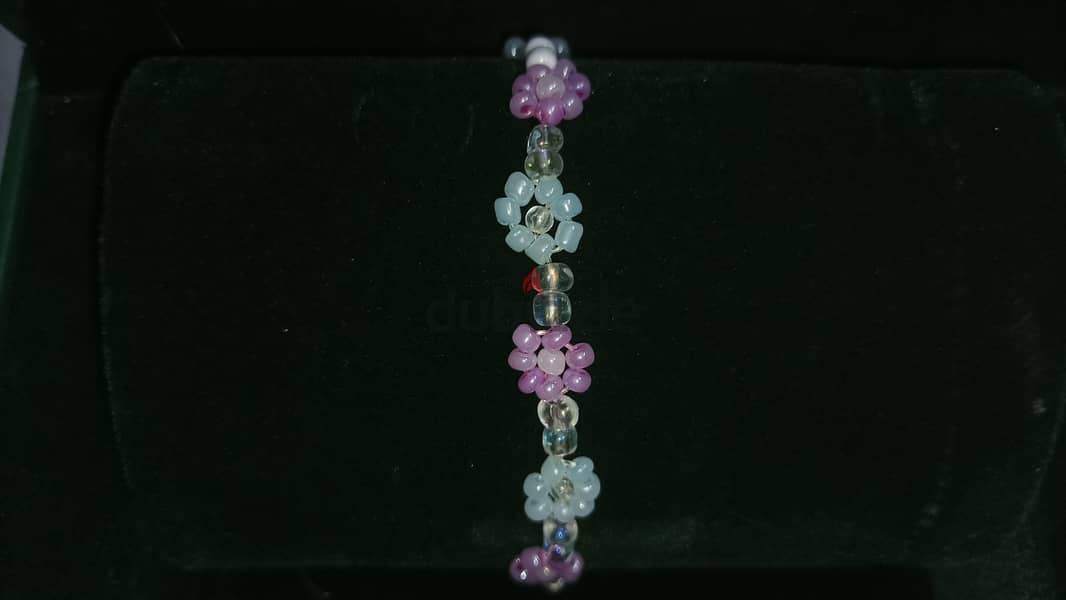 Handcrafted Floral Beaded Bracelet – Affordable and Unique 1