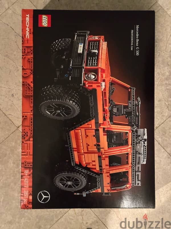 Lego Technic Mercedes Benz G500 1